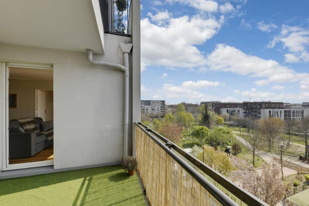 Chic Apart With Great View Of Paris Appartamento Saint-Denis  Esterno foto