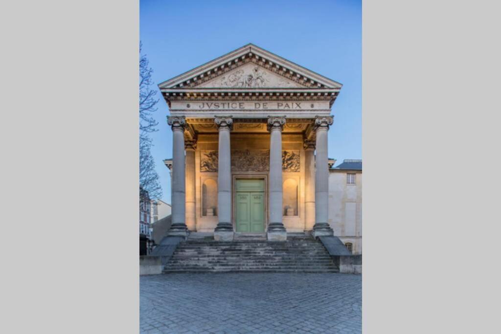Chic Apart With Great View Of Paris Appartamento Saint-Denis  Esterno foto